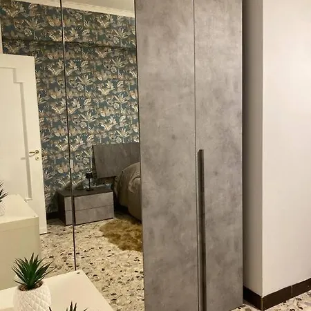 White-apartment *
