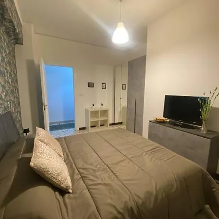 White-apartment *