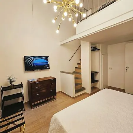 Daymoon House Vanvitelli, *