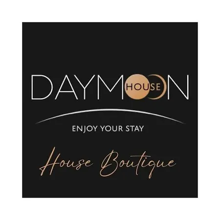 Apartment Daymoon House Vanvitelli, *