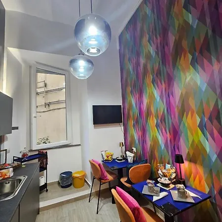 Daymoon House Vanvitelli, *