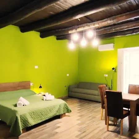 Da Donna Vincenza Apartment *