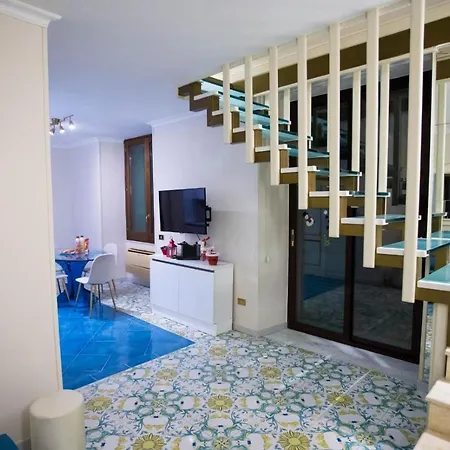 Apartment Hause Naty Spaccanapoli *