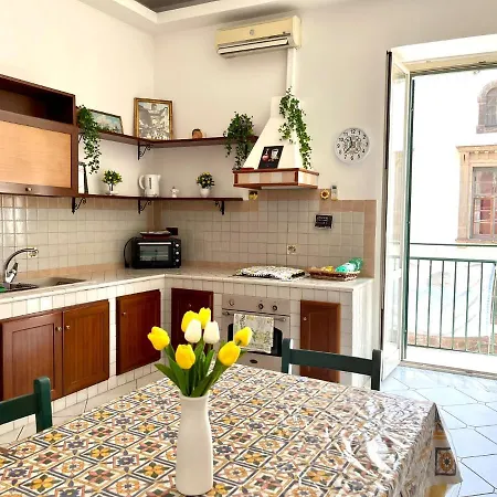Apartment Franck House *