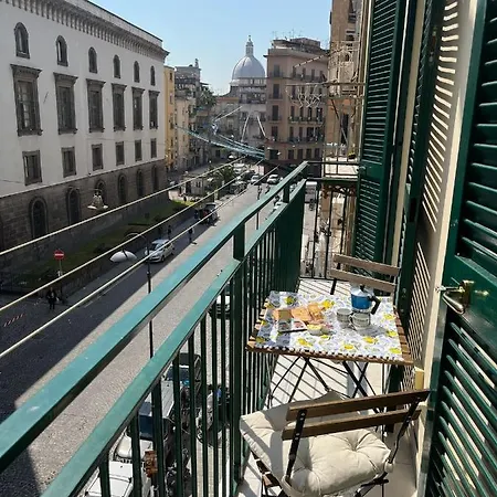 Franck House Naples