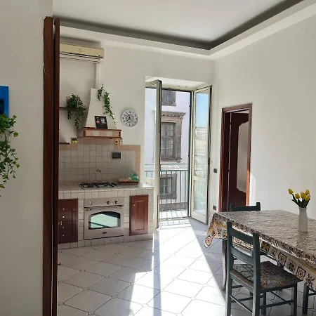 Franck House * Naples