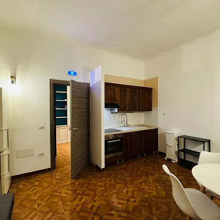 Mancini Hostel *