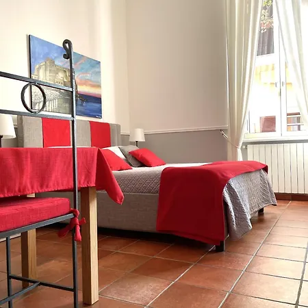 Residenza Chiaia * Naples