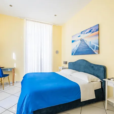 La Casa Di Bruno לינה וארוחת בוקר נאפולי