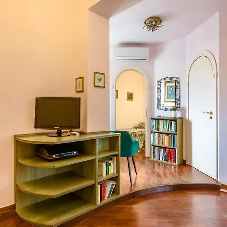La Casa Di Bruno לינה וארוחת בוקר 3*