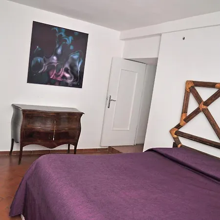 Residenza Le Rose D'arte Appartamento Napoli