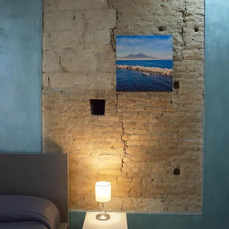 Casa San Gregorio Armeno * Naples