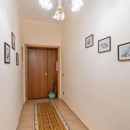 Stazione Centrale A 160m - Mediterranea Apartment