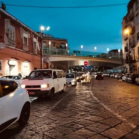 Giovy's House - Centro * Naples