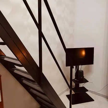 Apartment Giovy's House - Centro Naples