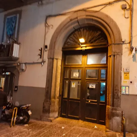 Giovy's House - Centro Apartment Naples