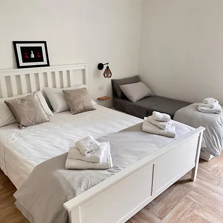 Donna Flora's House Apartment