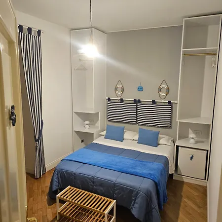 Bed & Breakfast Il Faro Di Serapide Naples