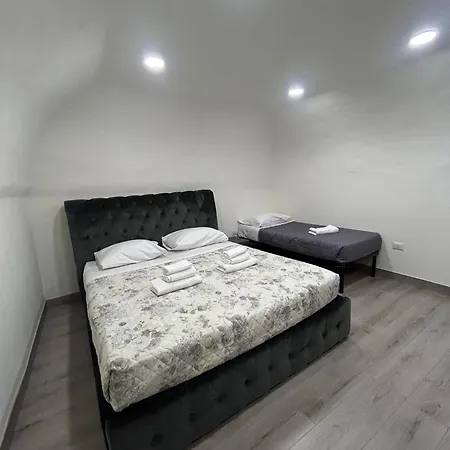 Valentino Luxury Apartment Naples