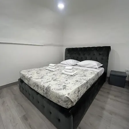 Apartment Valentino Luxury Naples