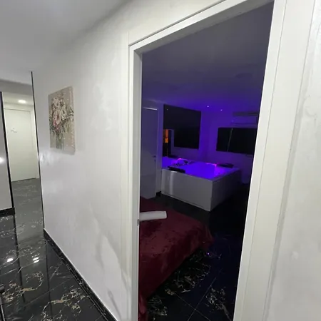 Apartment Valentino Luxury Naples