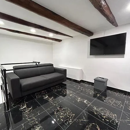 Valentino Luxury Apartment