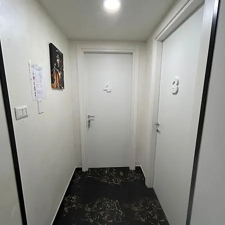 Valentino Luxury Apartment Naples