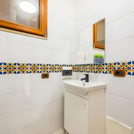 Casa Raffaela With Terrace By Wonderful Italy * Naples