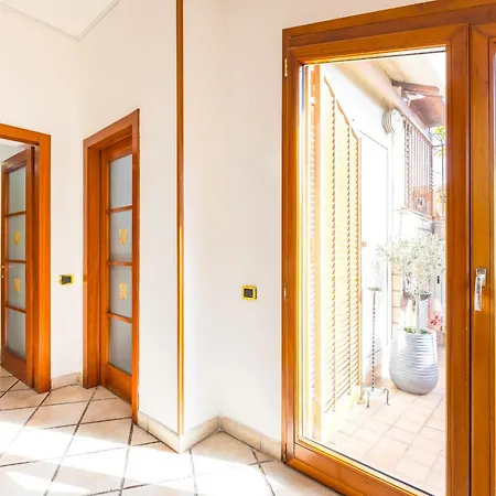 Casa Raffaela With Terrace By Wonderful Italy *