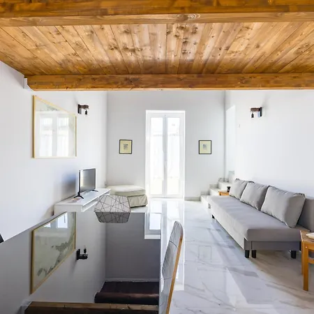 Apartment Carrozzieri Nest At Historical Center