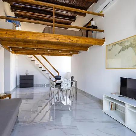 Apartamento Carrozzieri Nest At Historical Center