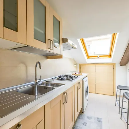 Duomo Grand Family Loft Apartment Naples