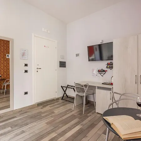 Guest house Scaramantico 2*