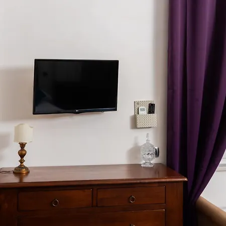 Cervantes Guest house Naples
