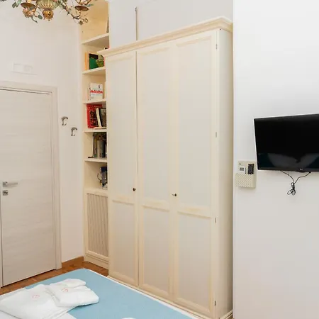 Cervantes Guest house