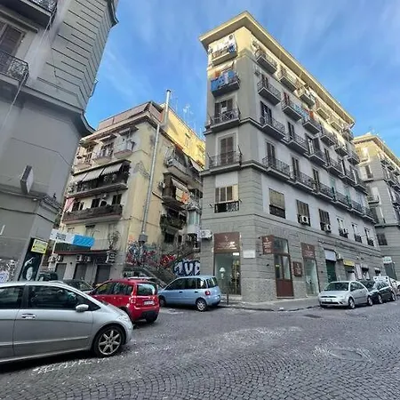 Apartment Metro Stazione-duomo 500m -appartamento Centrale Ed Elegante