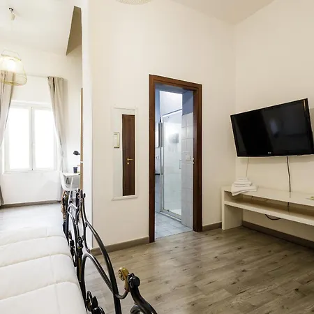 Bed & Breakfast Civico13 Napoli