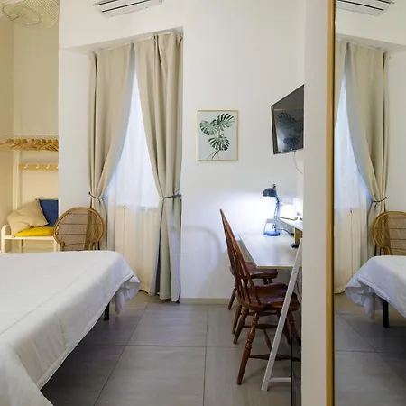 Civico13 Bed & Breakfast 2*