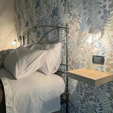 Nana Bed & Breakfast *