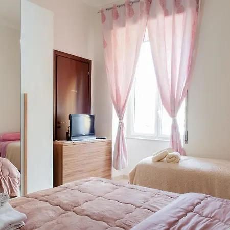 Apartment Casarellanana Naples
