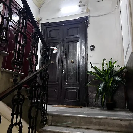 La Porta Accanto * Napoli