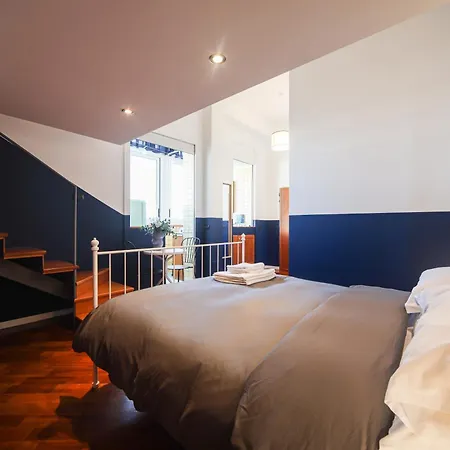 Bed & Breakfast Salotto Borbonico 2*