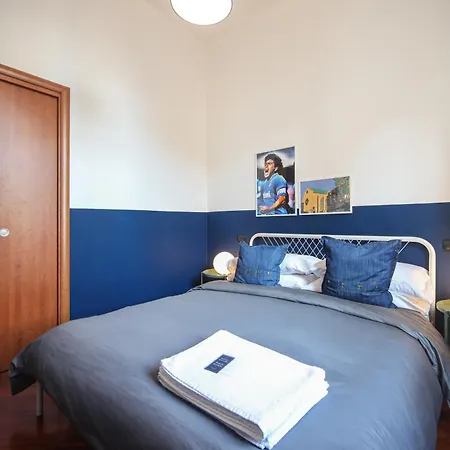 Bed & Breakfast Salotto Borbonico 2*