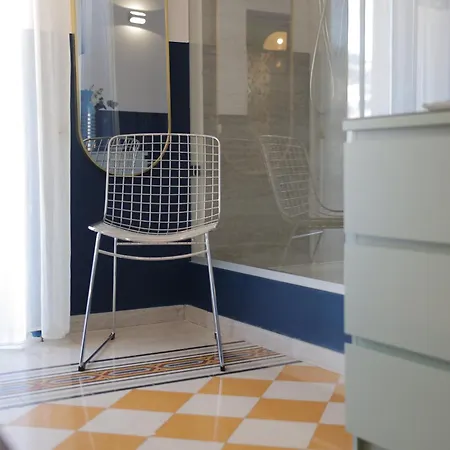 Salotto Borbonico Bed & Breakfast