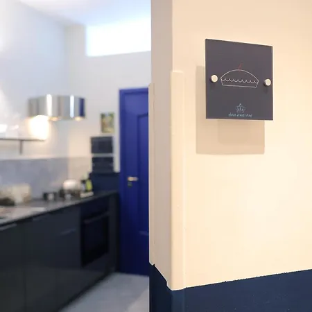 Salotto Borbonico Bed & Breakfast