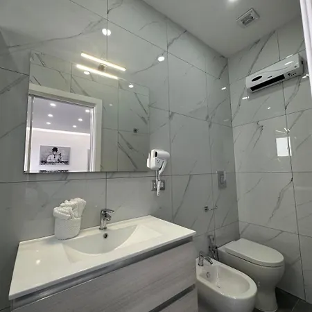 Bed & Breakfast Napolitudine Naples