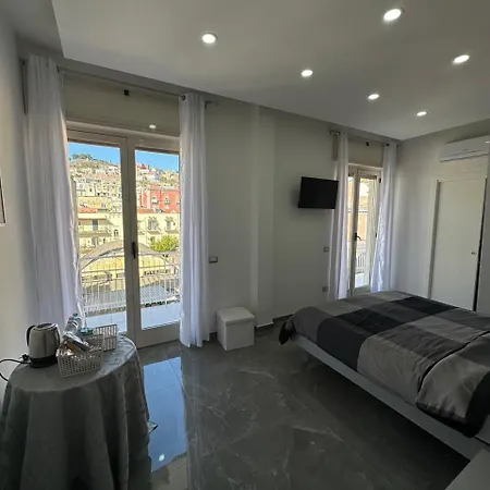 Bed & Breakfast Napolitudine Naples