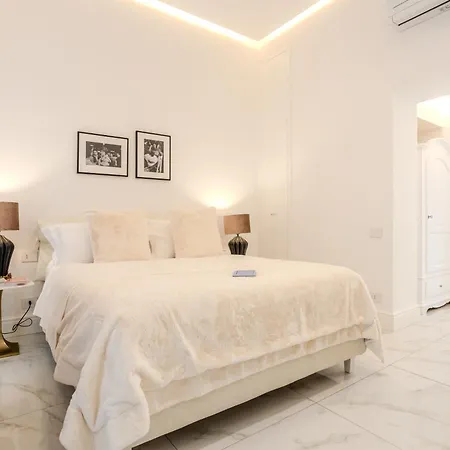 Affittacamere La Corte Dei Mille Luxury