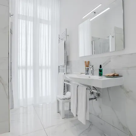Affittacamere La Corte Dei Mille Luxury *