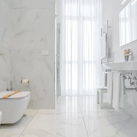 Affittacamere La Corte Dei Mille Luxury *